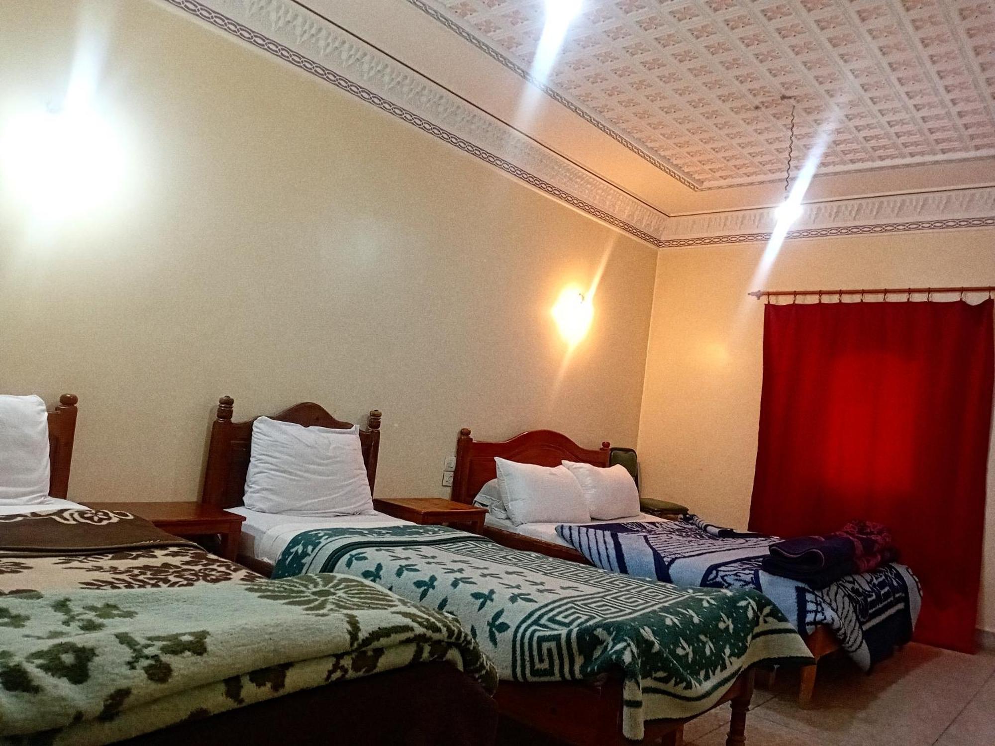 Hotel Almanader Boumalne Екстериор снимка
